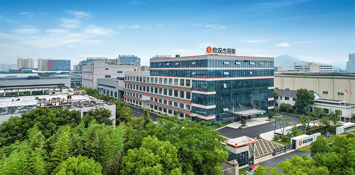 核心團隊-1.jpg